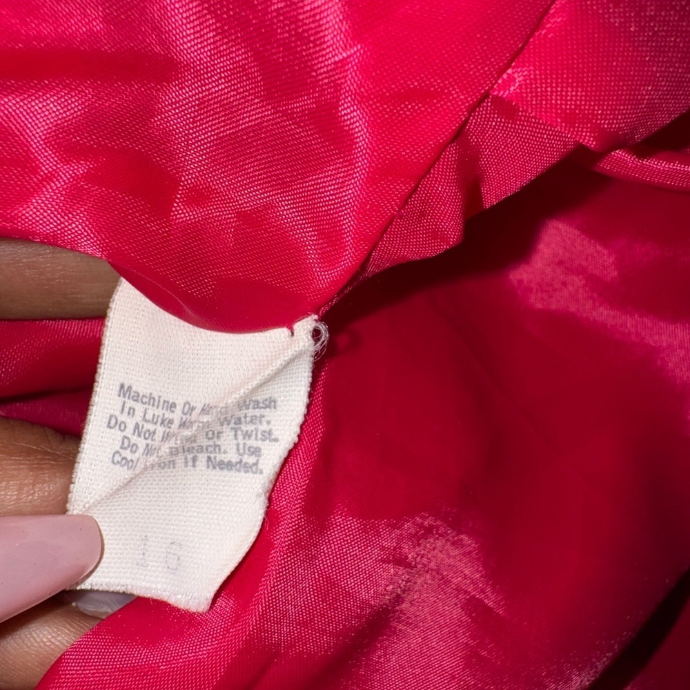 Chic Fuchsia Blazer - Picture 3 of 6